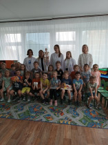 Обучающиеся медицинского класса посетили детский сад №2 &quot;Ромашка&quot;.