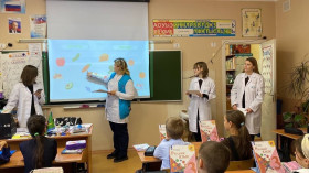 Ноябрьская тема школьного отряда волонтёров-медиков: «Гигиена».